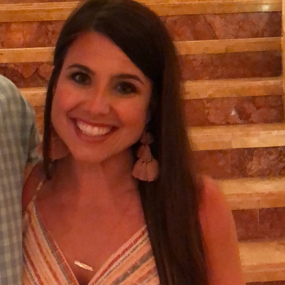 Meet your Posher, Johnna - Picture 1 of 1